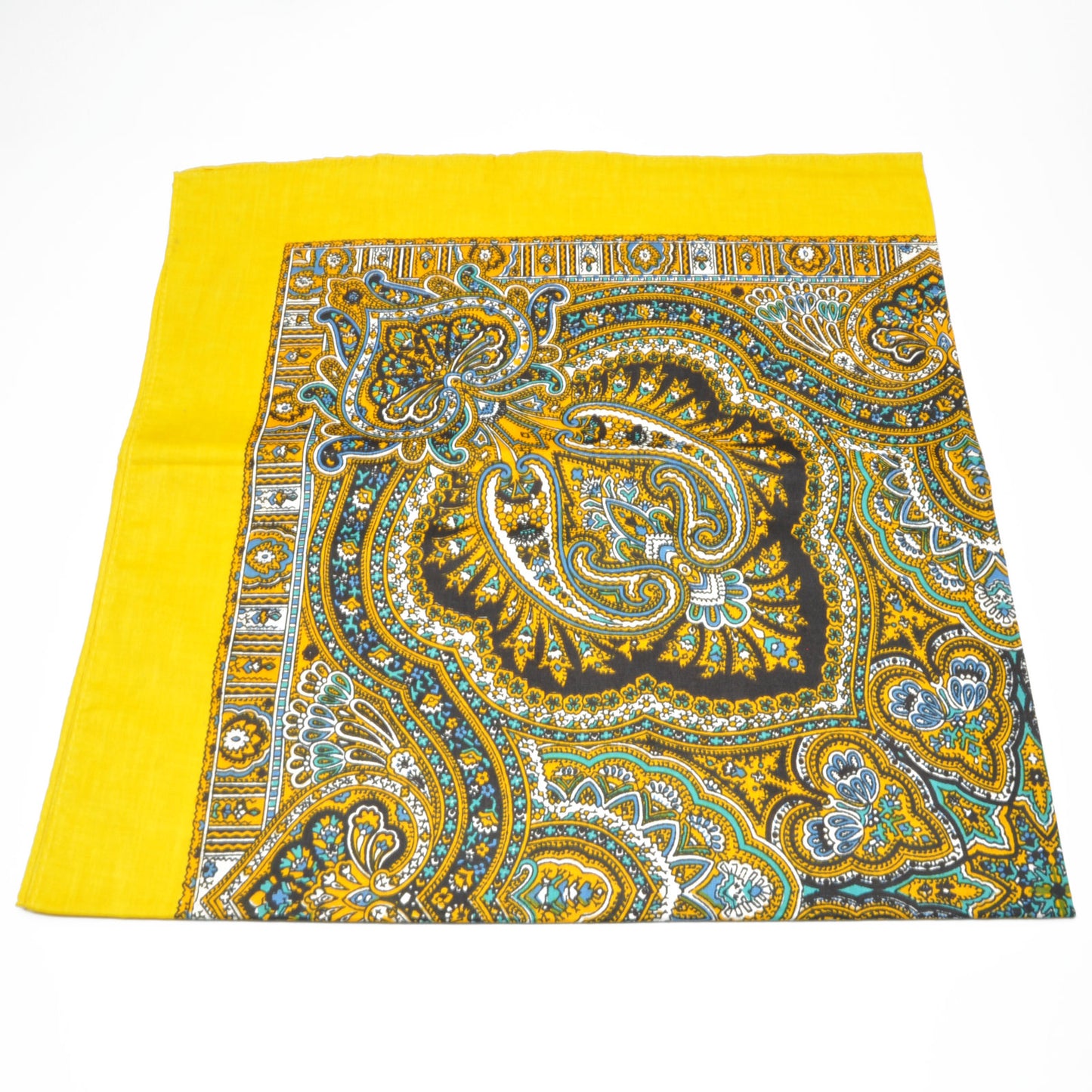Gul bandana med Paisley-mønster | 100 % bomull | 70 x 70 cm