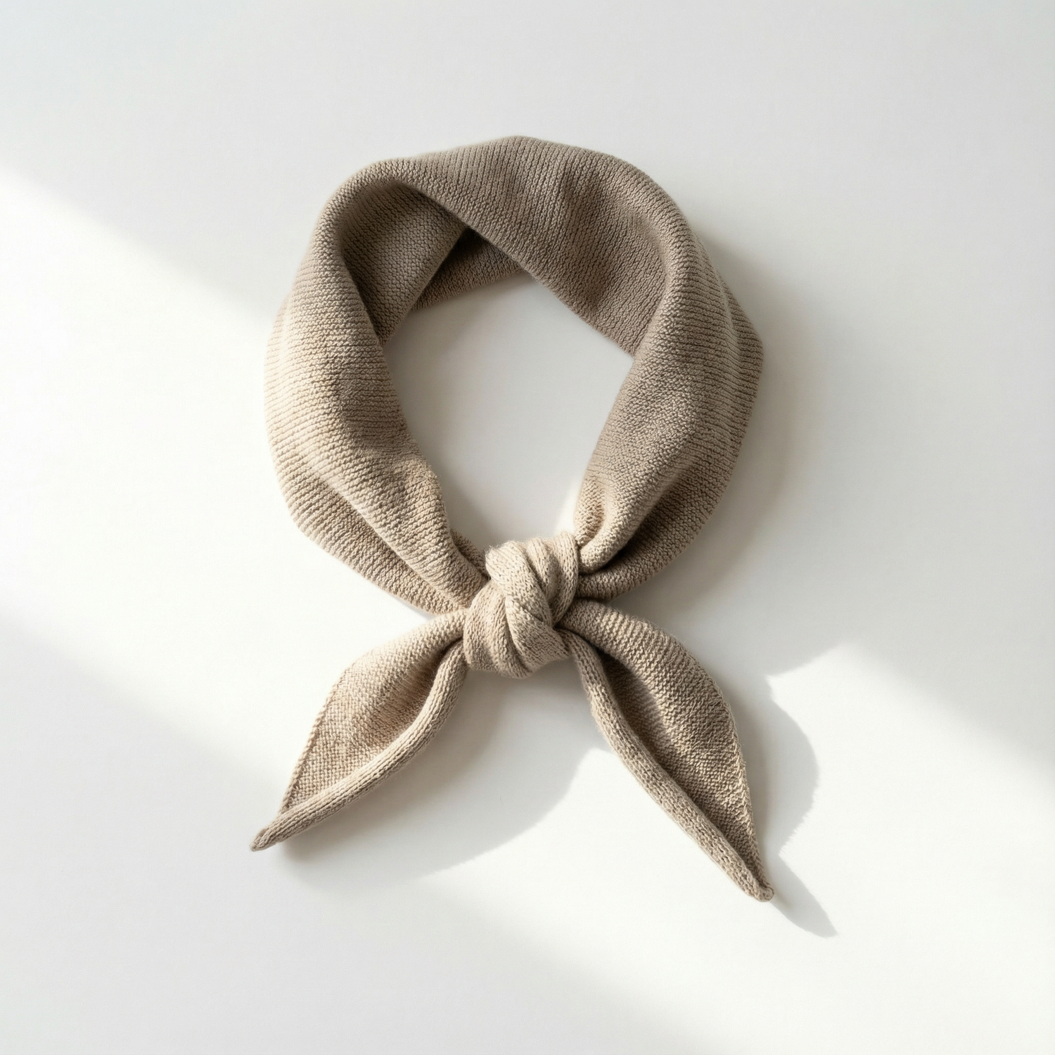 "Aske" | Beige triangelskjerf | Ull og kasjmir (100x35)