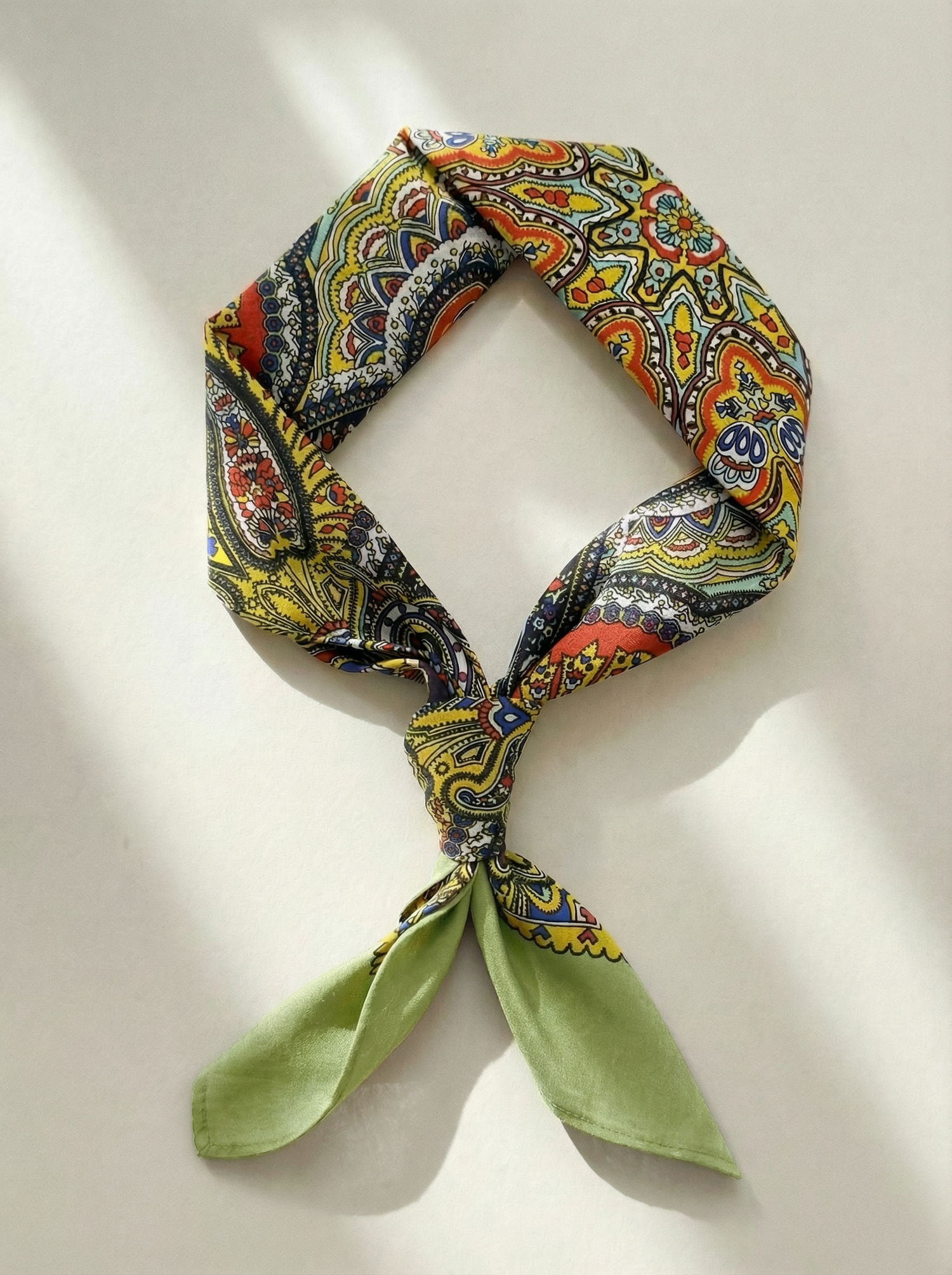 Premium Bandana / Tørkle | Lysegrønn | Paisley | Bomull (55x55 cm)