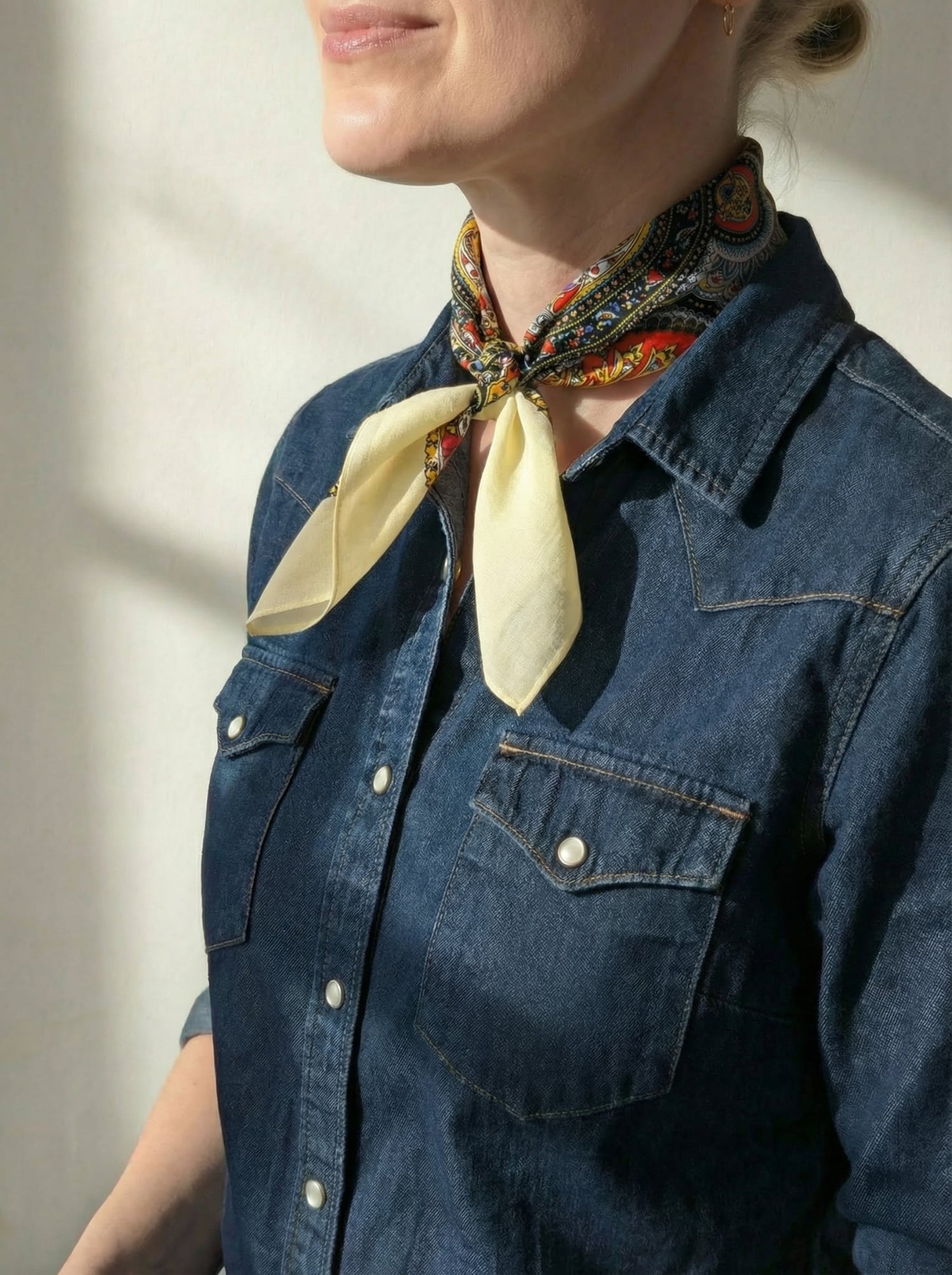 Premium Bandana / Tørkle | Off-white | Paisley | Bomull (55x55 cm)