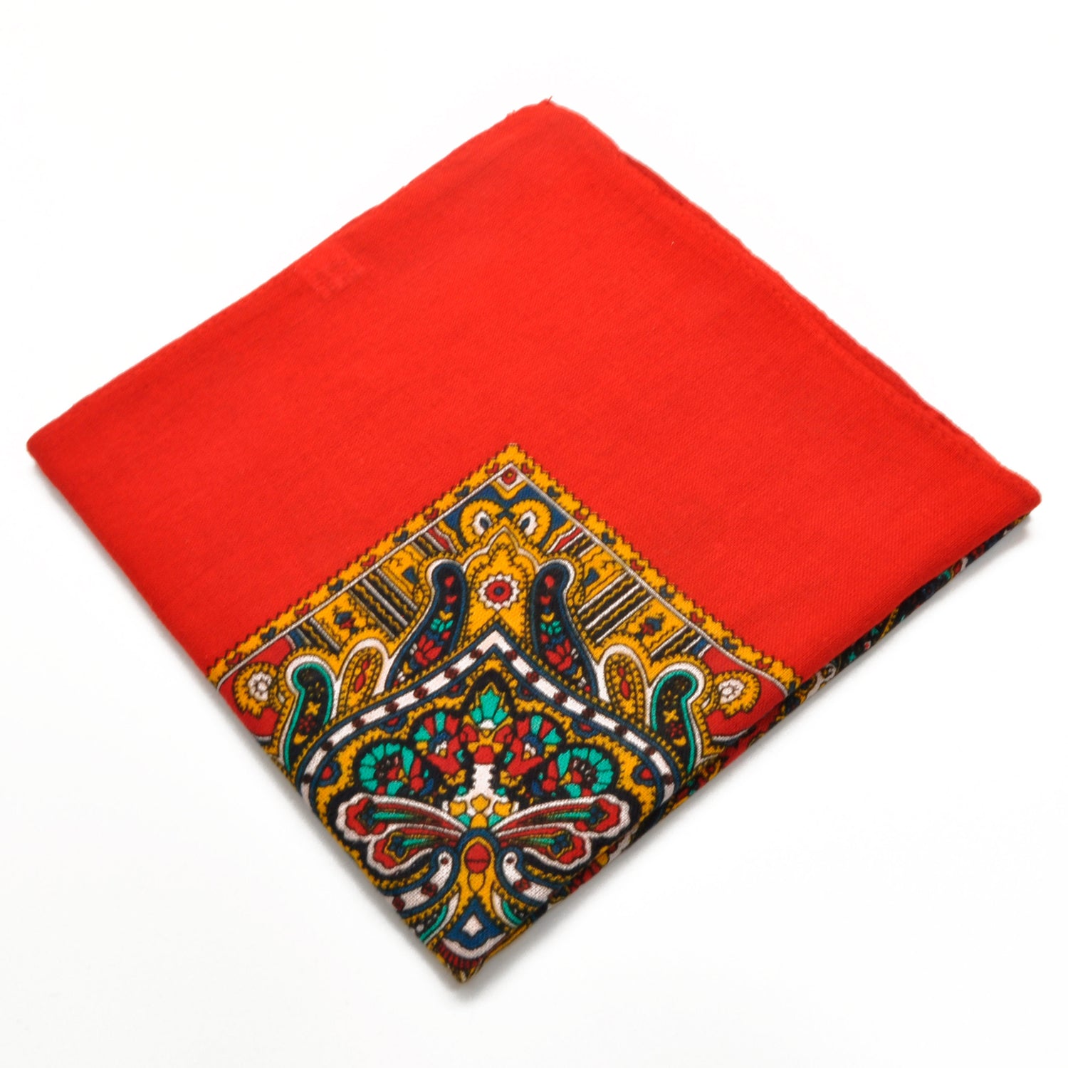 Bandana. Halstørkle med Paisley-mønster. Rød. 100 % bomull. Brettet.